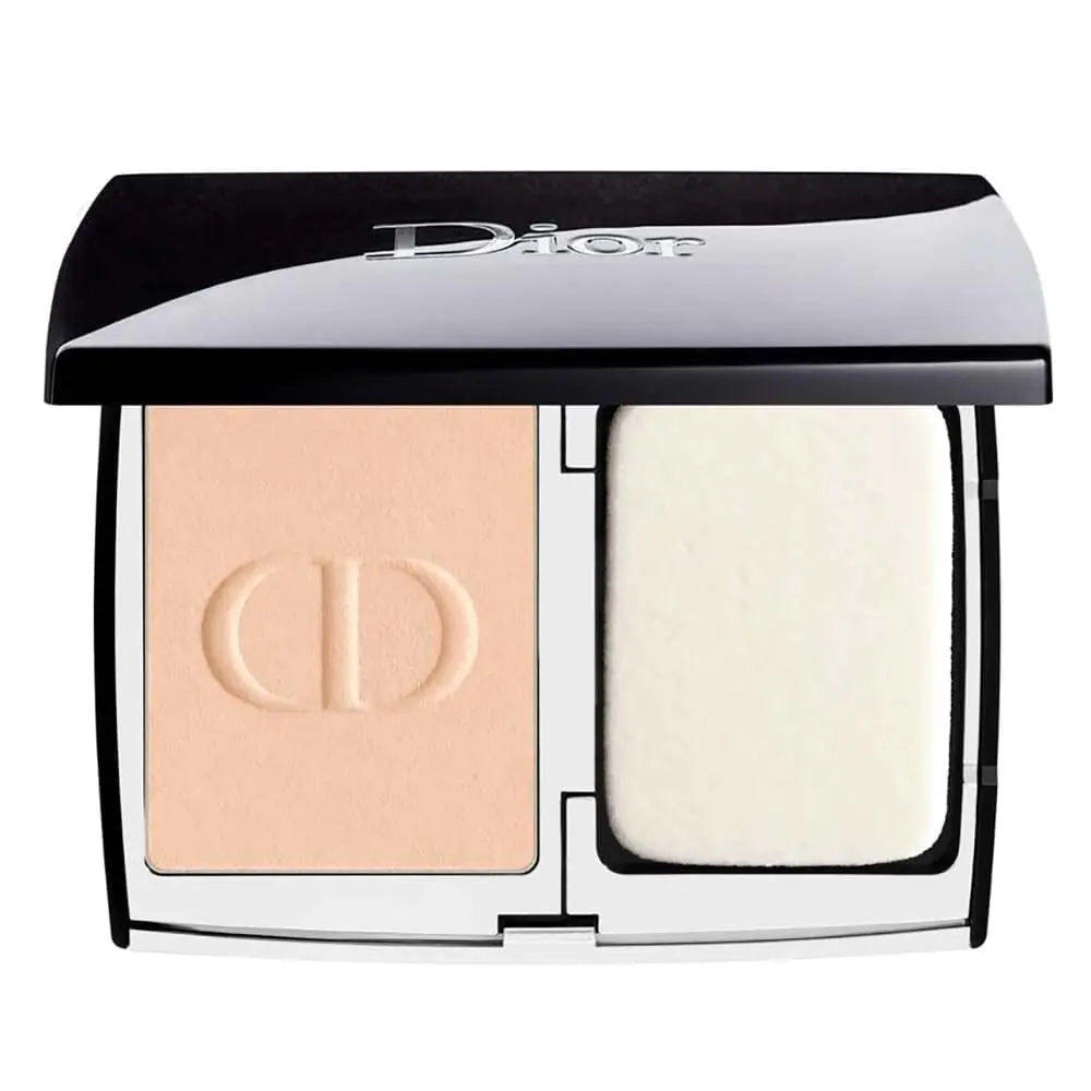 •	Dior Forever Velvet Matte Compact Foundation – 1.5N Neutral
